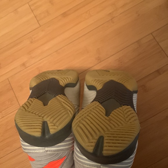 Adidas nemesis footsal cleats size 8.5 Mens. - Picture 4 of 4